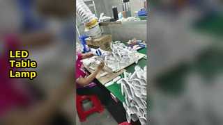 LED-Schreibtischlampe, energiesparend, modernes Design