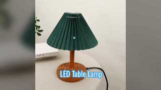 Nachttischlampe mit USB-C-Ladeanschluss, Holzsockel und LED-Glühbirne, dimmbarer Flachsstoffschirm, modern