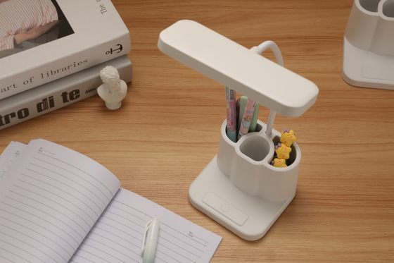 Verstellbare Bürobeleuchtung Smart LED Designed Desk Lamp