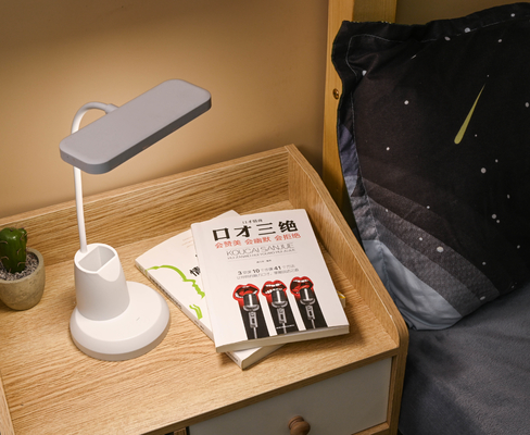 Touch Control Led Tischlampe mit 6500-8000K Farbtemperatur 5W Leistung 10 Glühbirnen Kleine Tischlampen