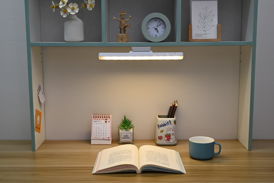Dimmbare LED-Tischlampe 5W Berührungskontrolle In 3500-6500K Farbtemperatur