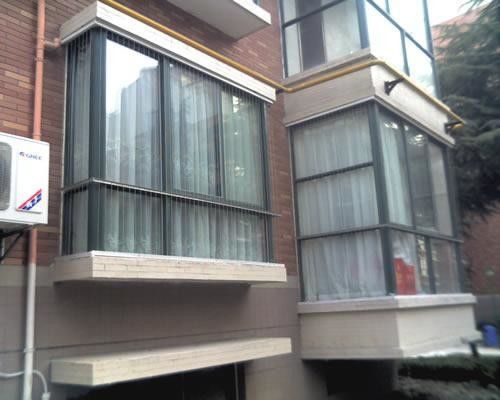 Moderne Gesellschaft Design Stil unsichtbare Gitter-Bildschirm für Balkon-Funktionalität