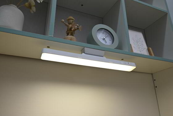 USB wiederaufladbare, stufenlos dimmbare Leselampe, modernes Design, hängende magnetische Schrankbeleuchtung, drehbare Wandleuchten, wiederaufladbar