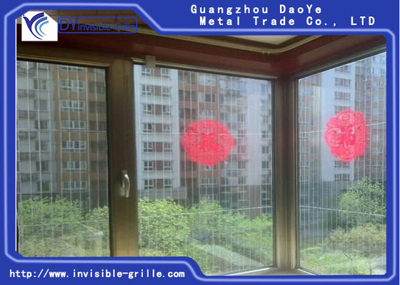 Moderner unsichtbarer Grill addierte Rollen enthalten ein Anti-Einbruch-System-Fenster-unsichtbare Grills