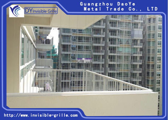 Örtlich festgelegter Balkon-unsichtbarer Grill des Edelstahl-316